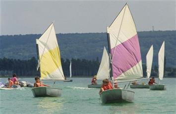 voile sur la base de loisir de jumieges normandie