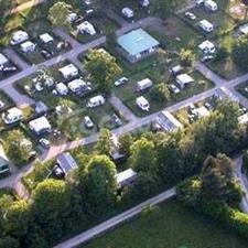Camping de la Forêt de Jumièges, camping 4 étoiles, hôtellerie de plein air avec piscine couverte, location chalets et mobil home en Seine Maritime, proche de Rouen en Normandie