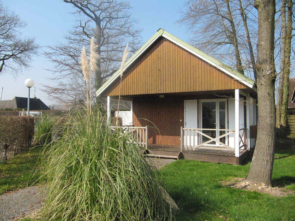 Offres spéciales au Camping de la Forêt de Jumièges, camping 4 étoiles, hôtellerie de plein air avec piscine couverte, location chalets et mobil home en Seine Maritime, proche de Rouen