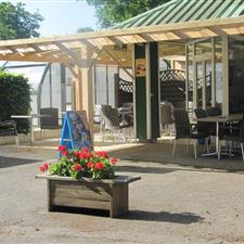 Camping de la Forêt de Jumièges, camping 4 étoiles, hôtellerie de plein air avec piscine couverte, location chalets et mobil home en Seine Maritime, proche de Rouen