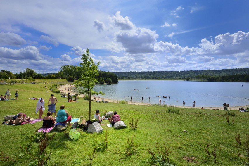 Camping de la Forêt de Jumièges, camping 4 étoiles, hôtellerie de plein air avec piscine couverte, location chalets et mobil home en Seine Maritime, proche de Rouen